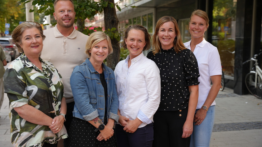 Bild på Carmel Mellquist, Mikael Blom, Elin Lundgren, Sara Westholm, Åsa-Lina Nordlund och Camilla Backlund.